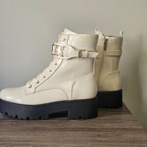 Guess Women's Gold Chain Detail Combat Boots Size 9.5  NWT